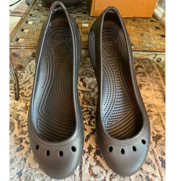 Crocs Kadee Flats ballet-inspired slip-on close toed shoes Black Sz 10 - Picture 4 of 10